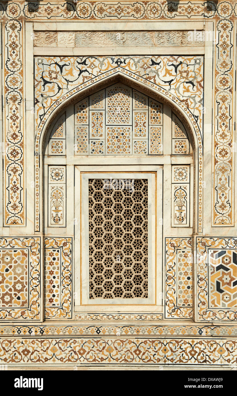 detail of the walls with Inlay work in white marble an window, Itmad-Ud-Daulah's Tomb or Etimad-ud-Daulah, Agra, Uttar Pradesh, Stock Photo