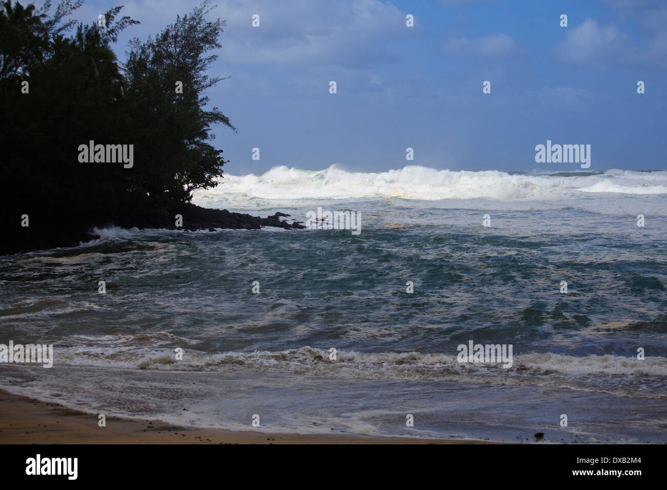 Big surf hi-res stock photography and images - Alamy