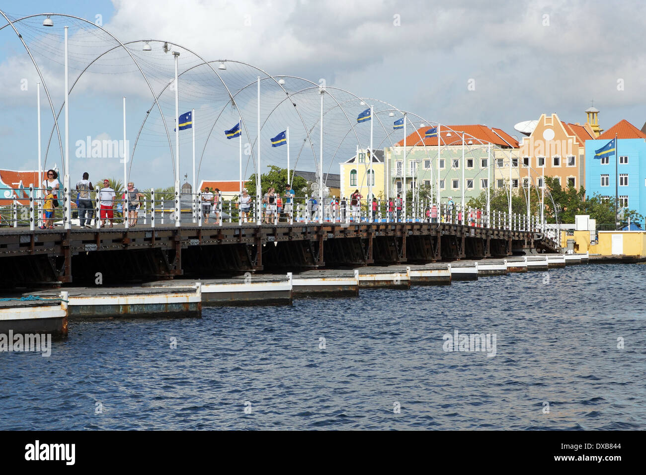 Queen Emma Bridge Willemstad Curacao ABC Islands Stock Photo Alamy queen-emma-bridge-willemstad-curacao-abc-islands-stock-photo-alamy