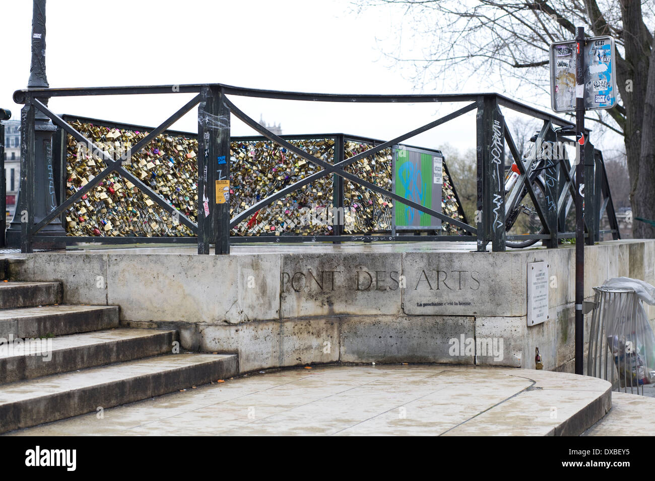 Pont des Arts Bridge Paris Stock Photo - Alamy