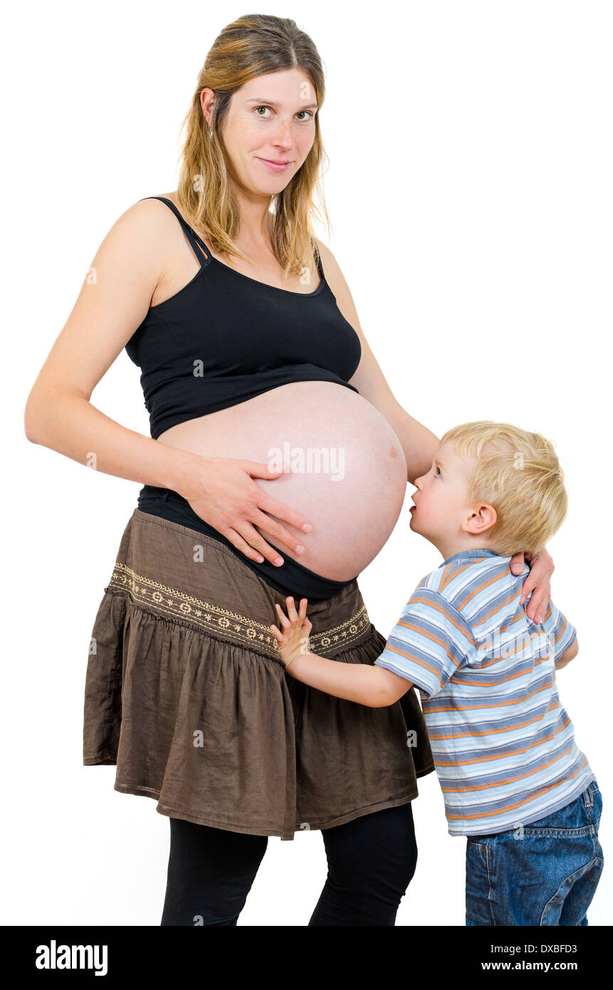 Сын беременную маму видео. Мама беременна от собственного сына. Мать беременеет от сына. Мать забеременела от своего сына.