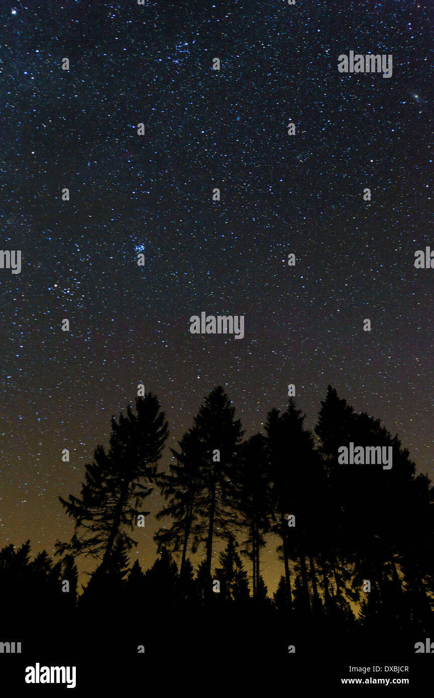 Night shot starry sky hi-res stock photography and images - Alamy