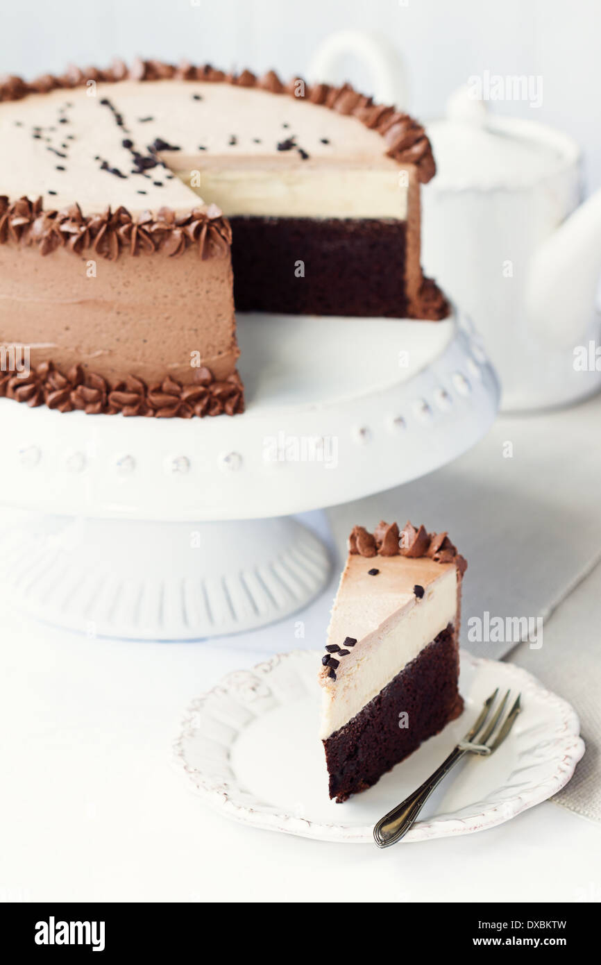 Layer cake hi-res stock photography and images - Alamy