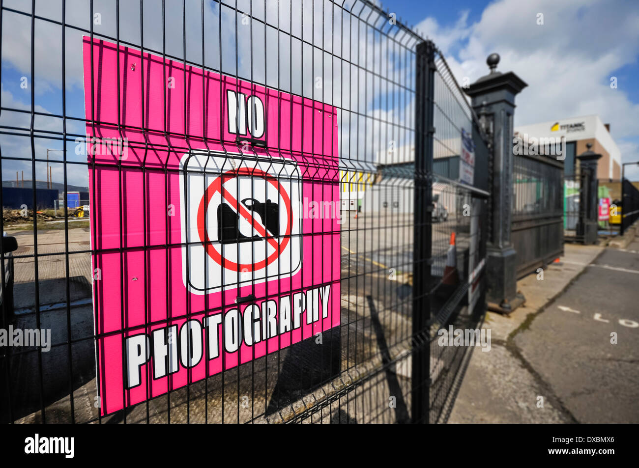 No photography sign on a fence Stock Photo