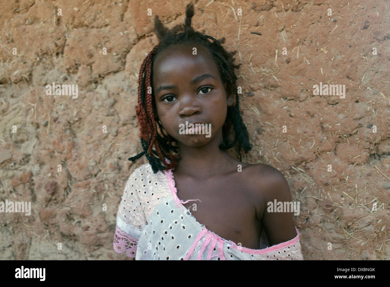 Face of african child hi-res stock photography and images - Alamy