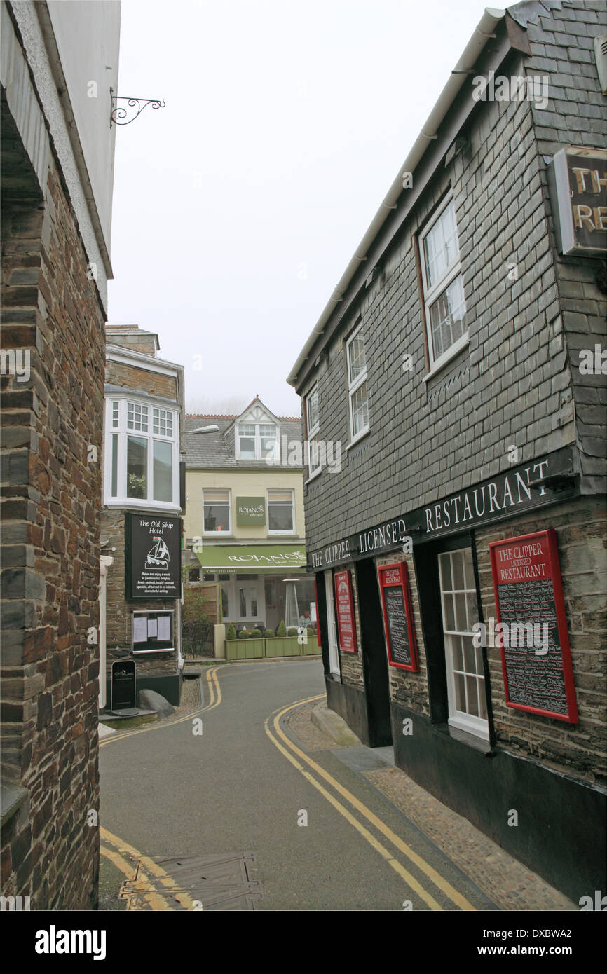 Bars and restaurants in Mill Square, Padstow, Cornwall, England, Great Britain, United Kingdom, UK, Europe Stock Photo