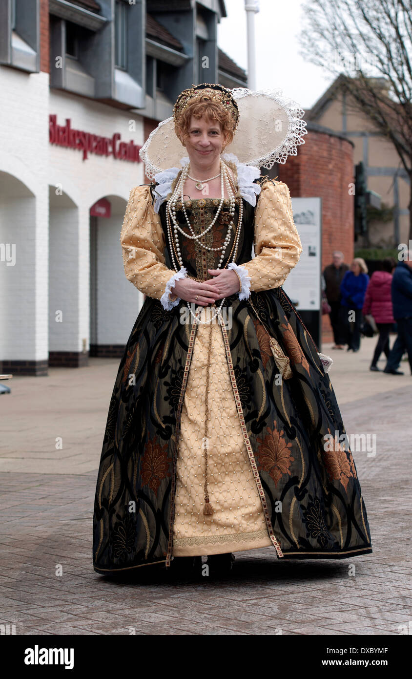Elizabethan costume hi-res stock photography and images - Alamy