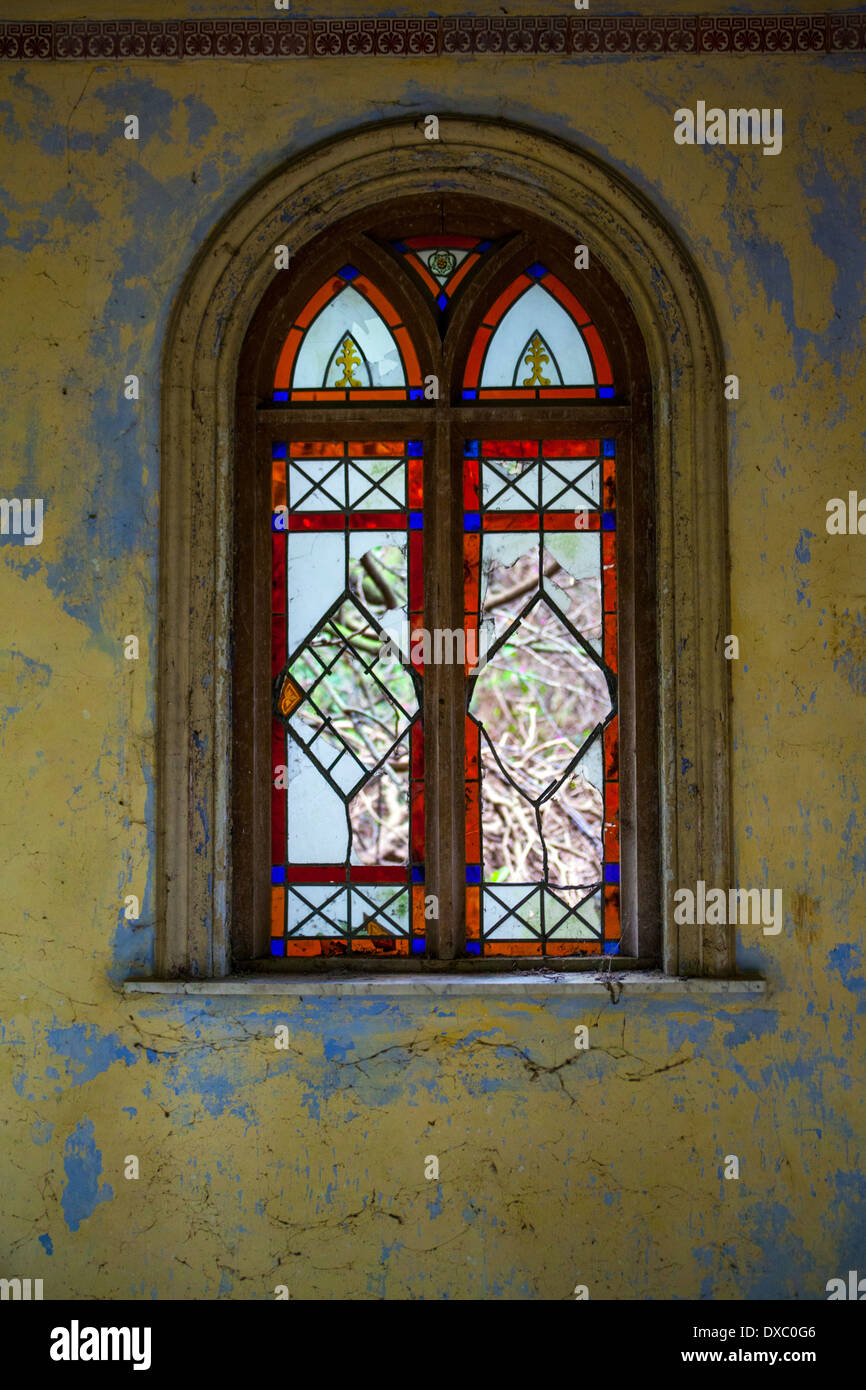 Broken stained glass window hires stock photography and images Alamy