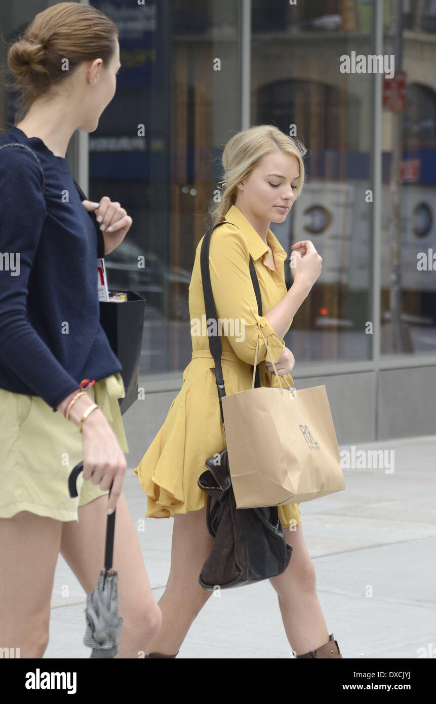 Australian actress Margot Robbie is seen shopping in Manhattan Where