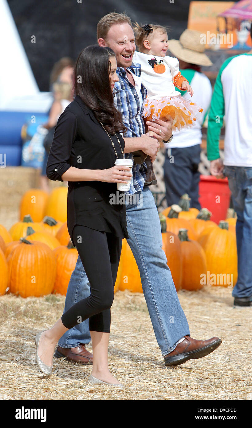 Ian Ziering, Erin Ludwig and Mia Ziering Ian Ziering and his family at