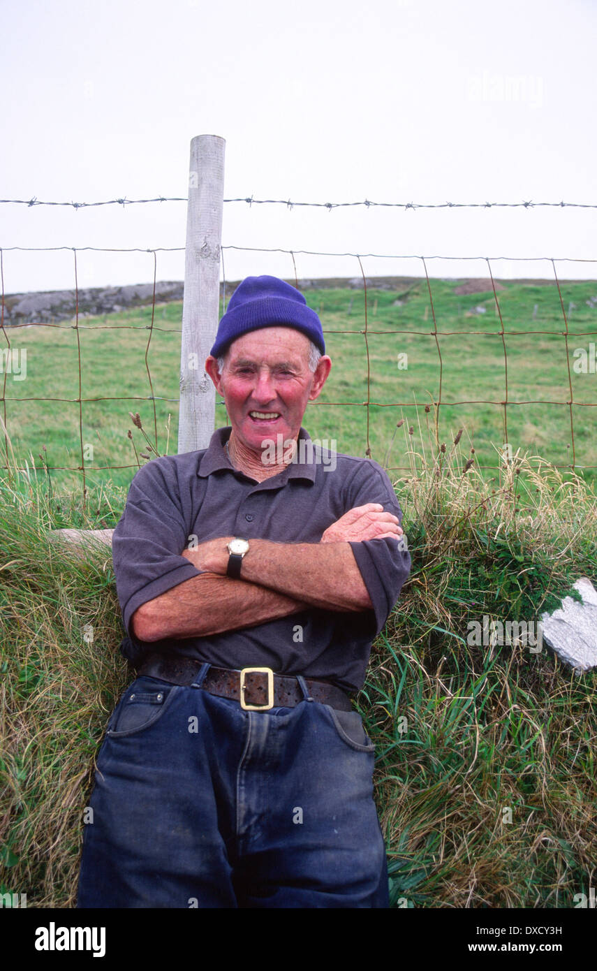 Irish farmer hi-res stock photography and images - Alamy