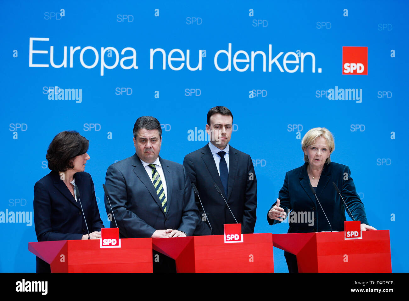 Berlin, Germany. 24th Mar, 2014. Statement on energy policy with Sigmar Gabriel, SPD Chief and Miniter of Economy, and Hannelore Kraft, Minister-President of North Rhine-Westphalia, and Malu Dreyer, Minister-President of Rhineland-Palatinate, and the Deputy Prime Minister of Baden-WÃƒÂ¼rttemberg Nils Schmid at Willy-Brandt-Haus in Berlin./Picture: Sigmar Gabriel, SPD Chief and Miniter of Economy, and Hannelore Kraft, Minister-President of North Rhine-Westphalia, and Malu Dreyer, Minister-President of Rhineland-Palatinate, and the Deputy Prime Minister of Baden-WÃƒÂ¼rttemberg Nils Schmid. ( Stock Photo