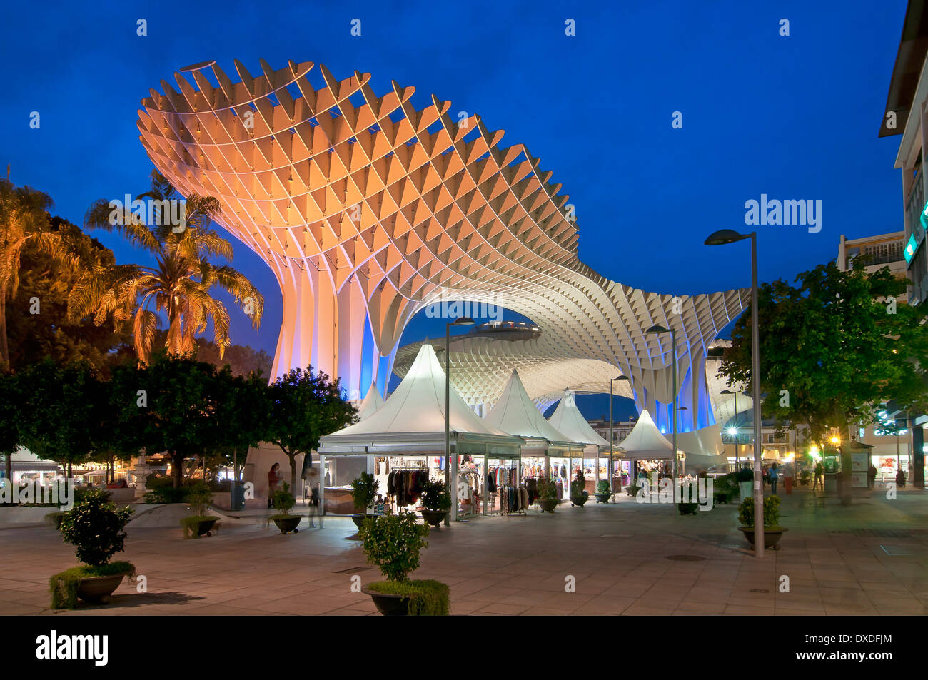 Plaza de la Encarnacion, Metropol Parasol and artisan kiosks, Seville, Region of Andalusia, Spain, Europe Stock Photo