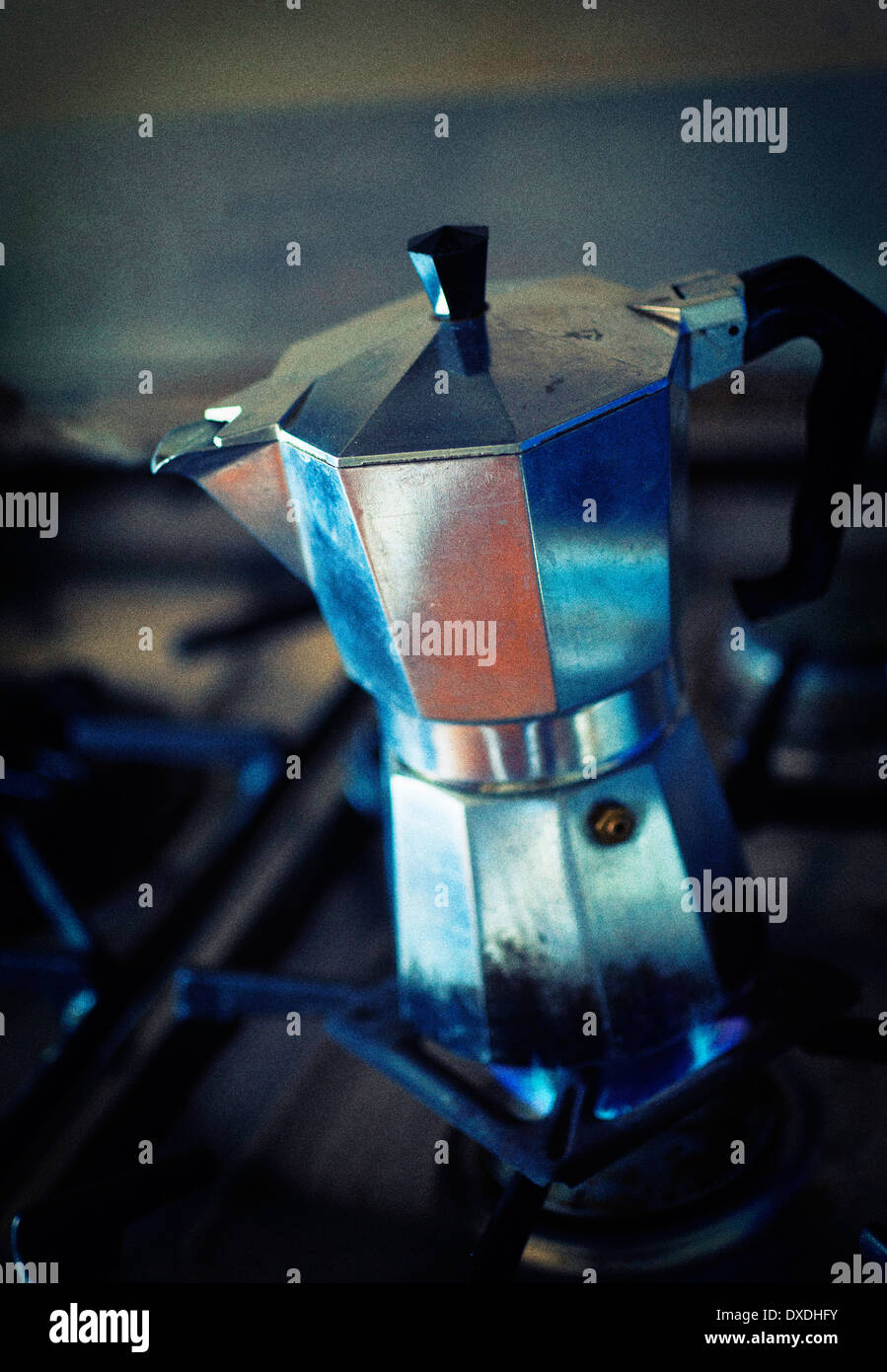 Coffee pot on kitchen hob Stock Photo Alamy