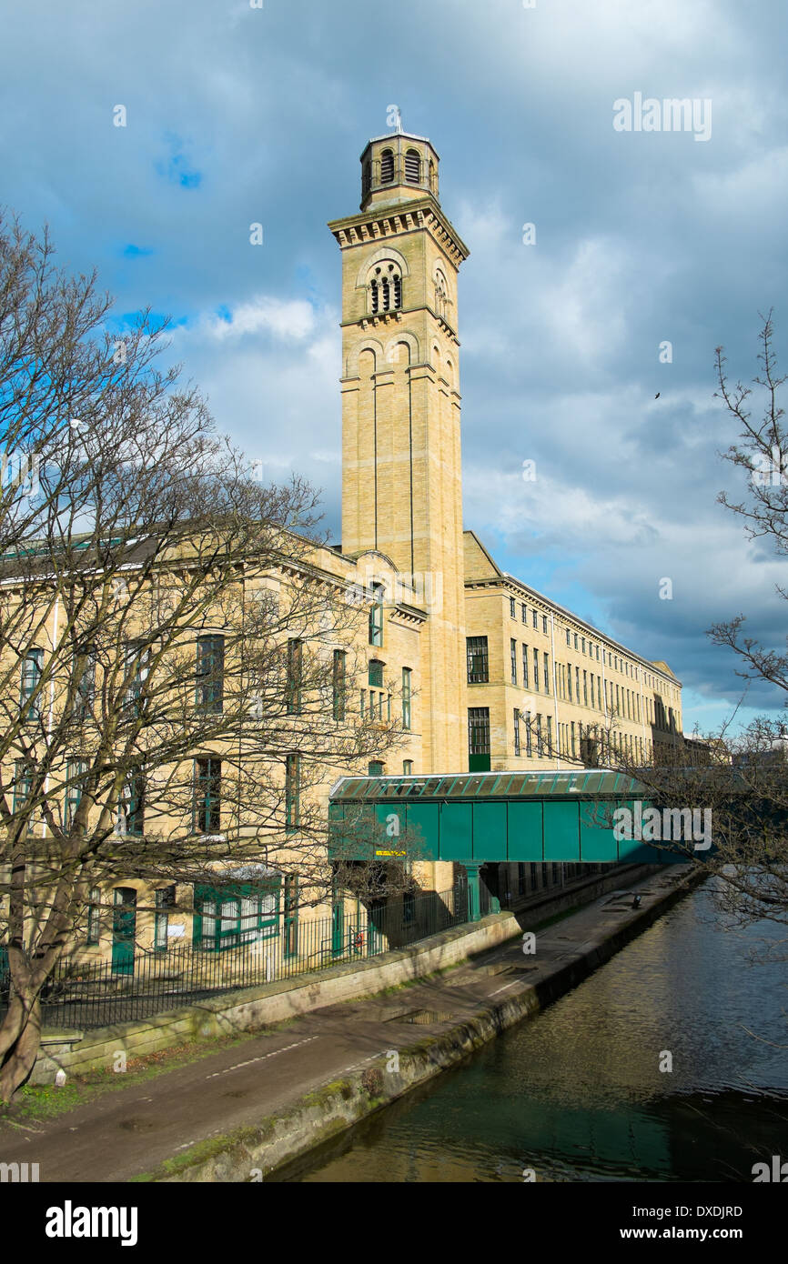 Salts Mill and the Liverpool Leeds canal, Saltaire, Bradford, Yorkshire