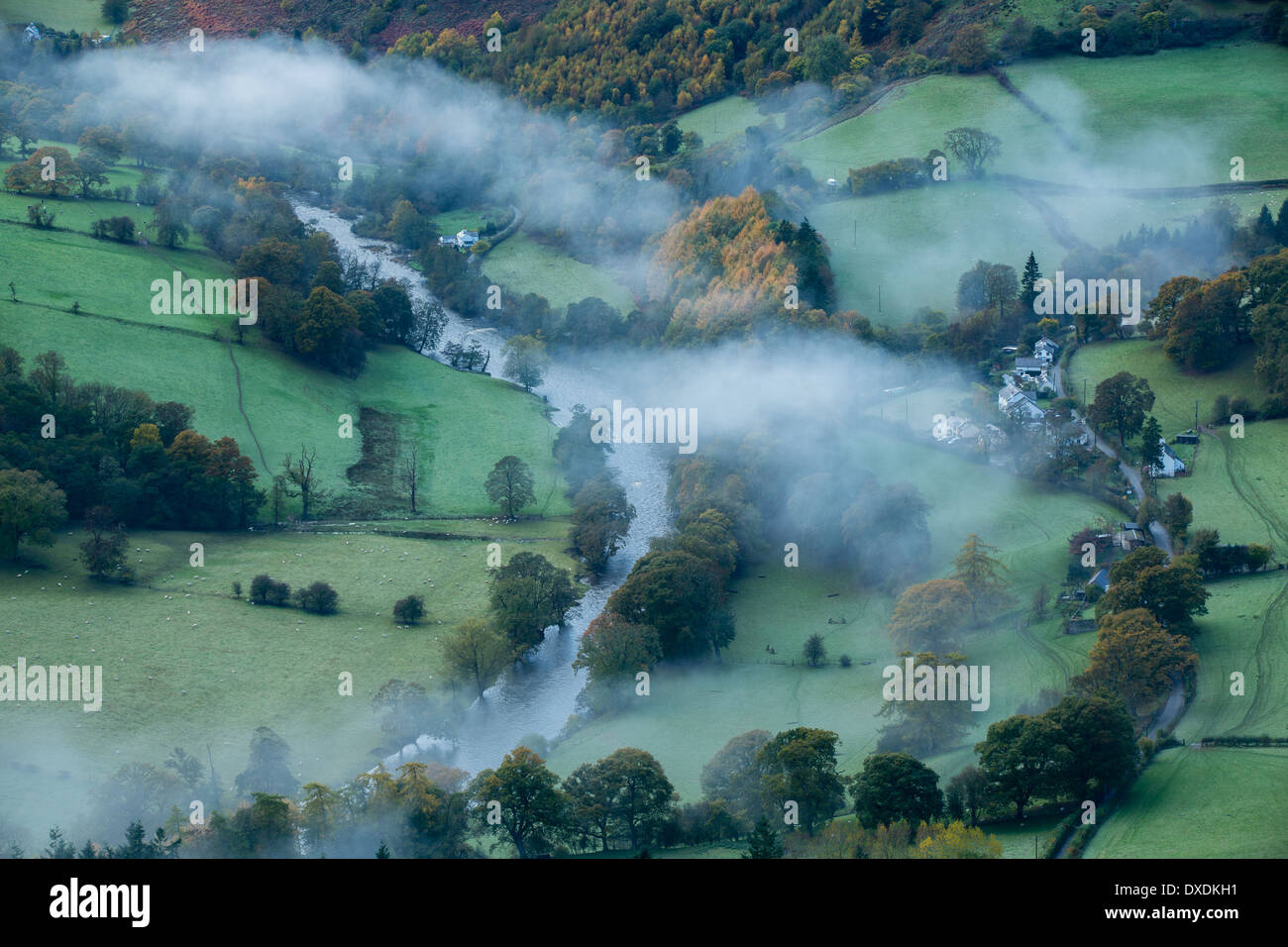 Autumn colours and mist in the Dee Valley (Dyffryn Dyfrdwy) near Llangollen, Denbighshire, Wales Stock Photo