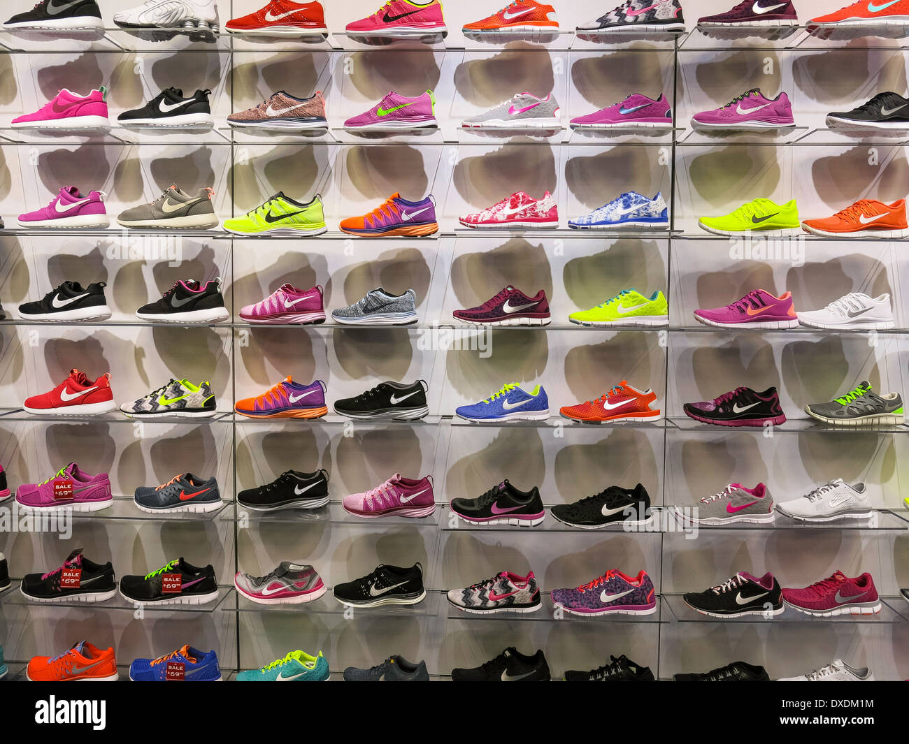 Nike Athletic Shoe Wall, Foot Locker, International Plaza, Tampa, FL, USA  Stock Photo - Alamy