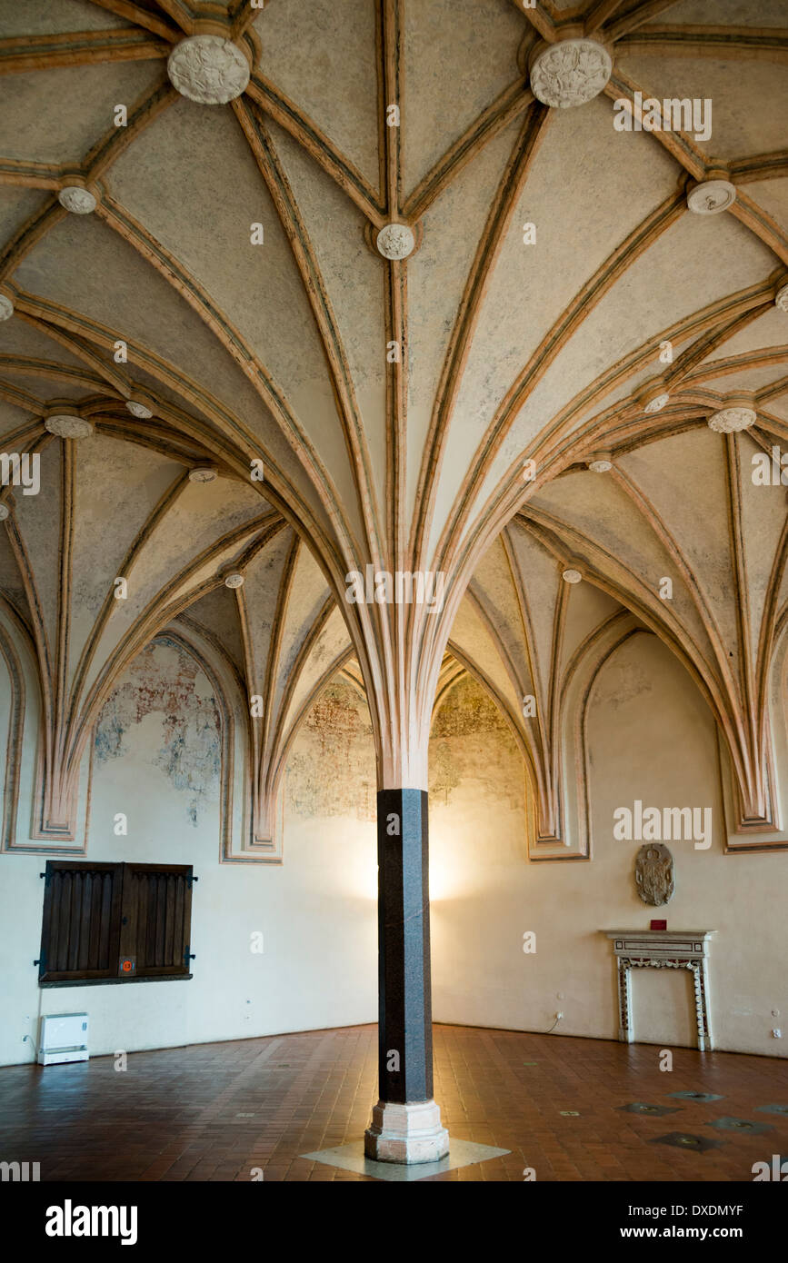 malbork-castle-interior-room-stock-photo-alamy