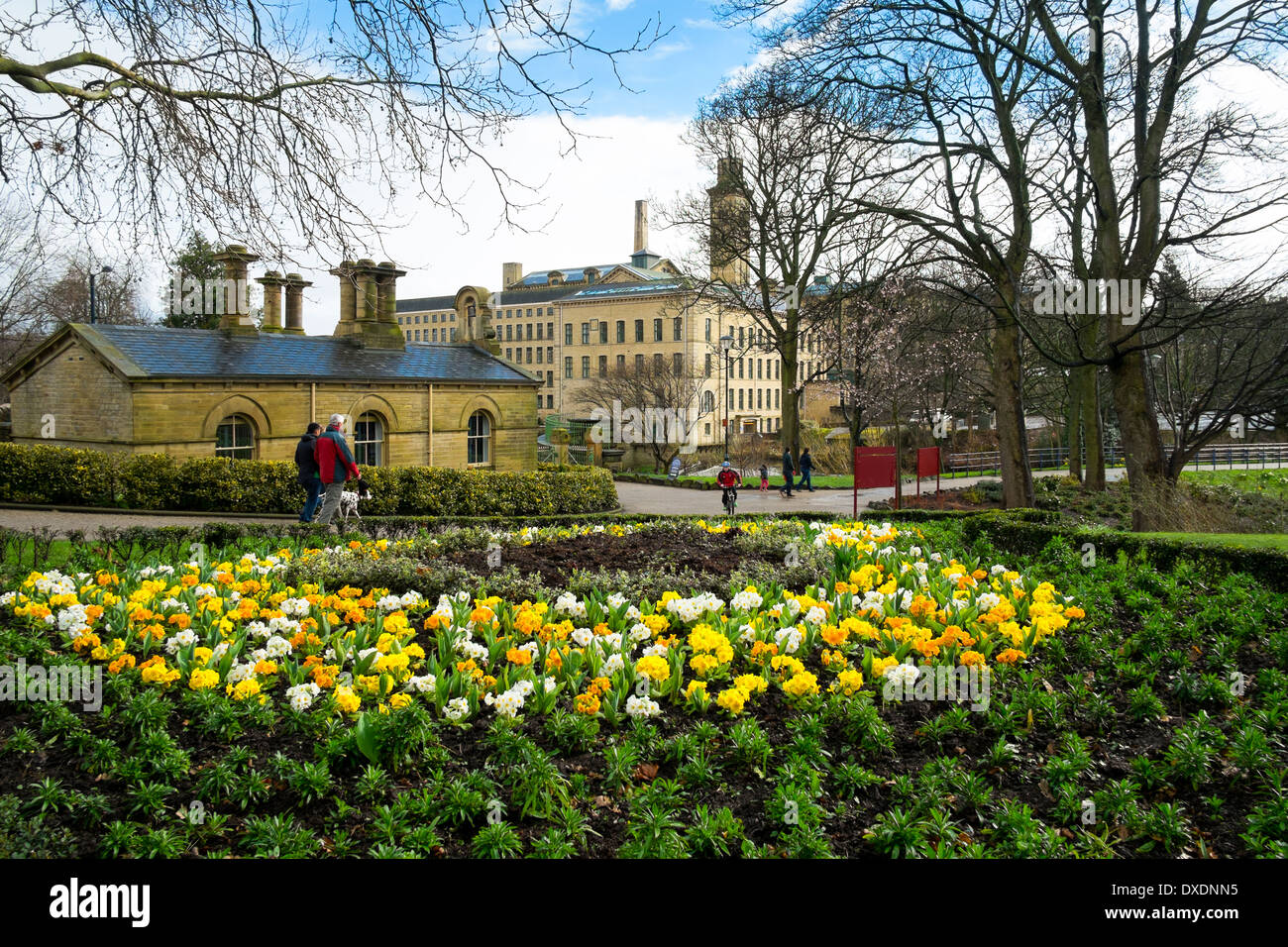 Spring flowers in Roberts Park, Saltaire, Bradford, Yorkshire, England Stock Photo
