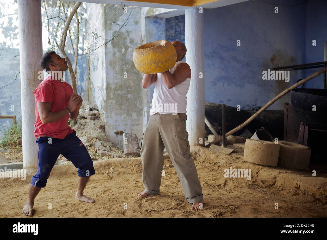 Kusti wrestlers during a training session Stock Photo - Alamy