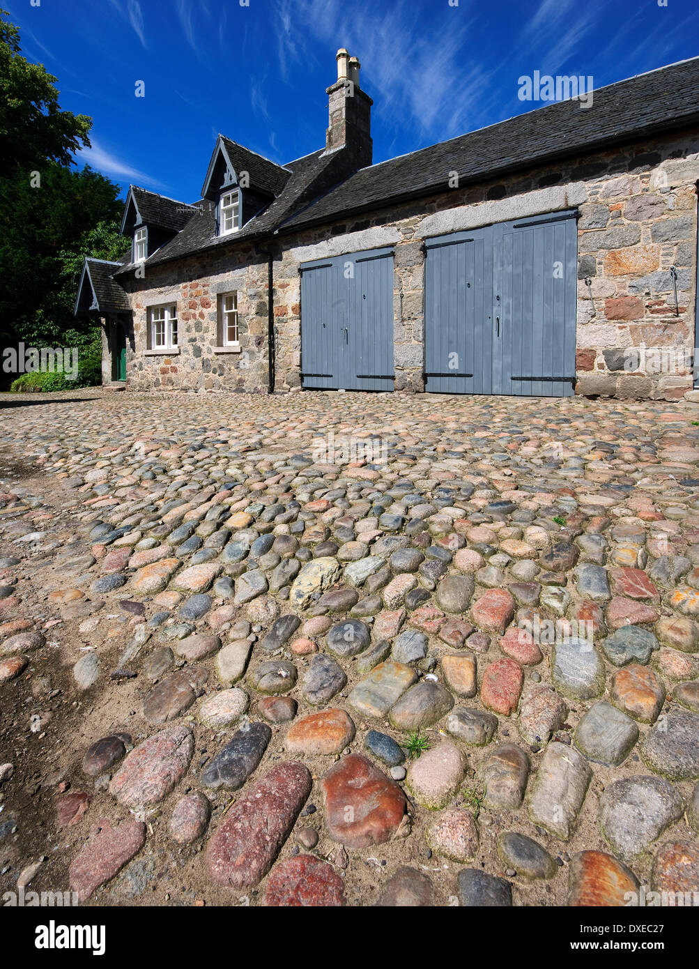 Cobblestones and cottages at Ardchattan Priory,Loch Etive,Argyll Stock Photo
