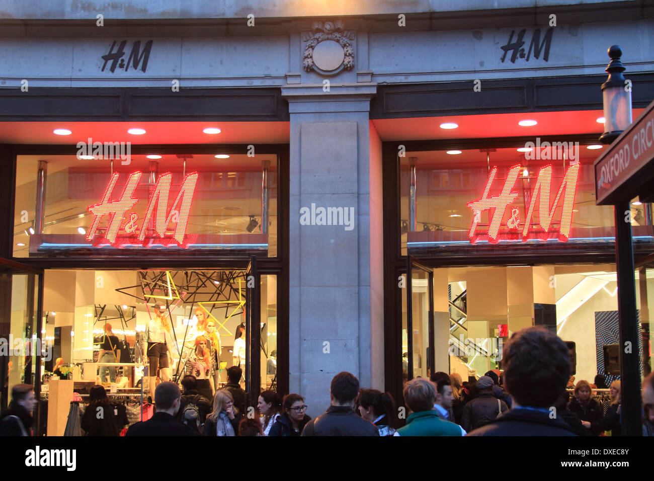Flagship H M fashion store at 234 Regent Street London UK Stock Photo Alamy