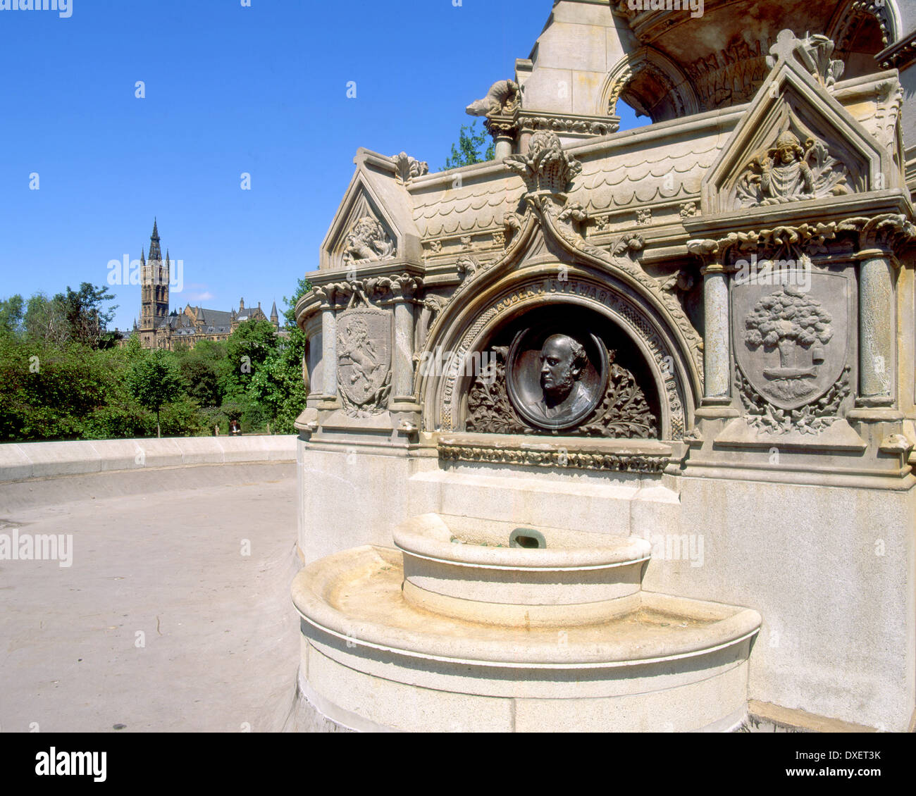 Stewart Fountain in kelvingrove park Glasgow Stock Photo Alamy