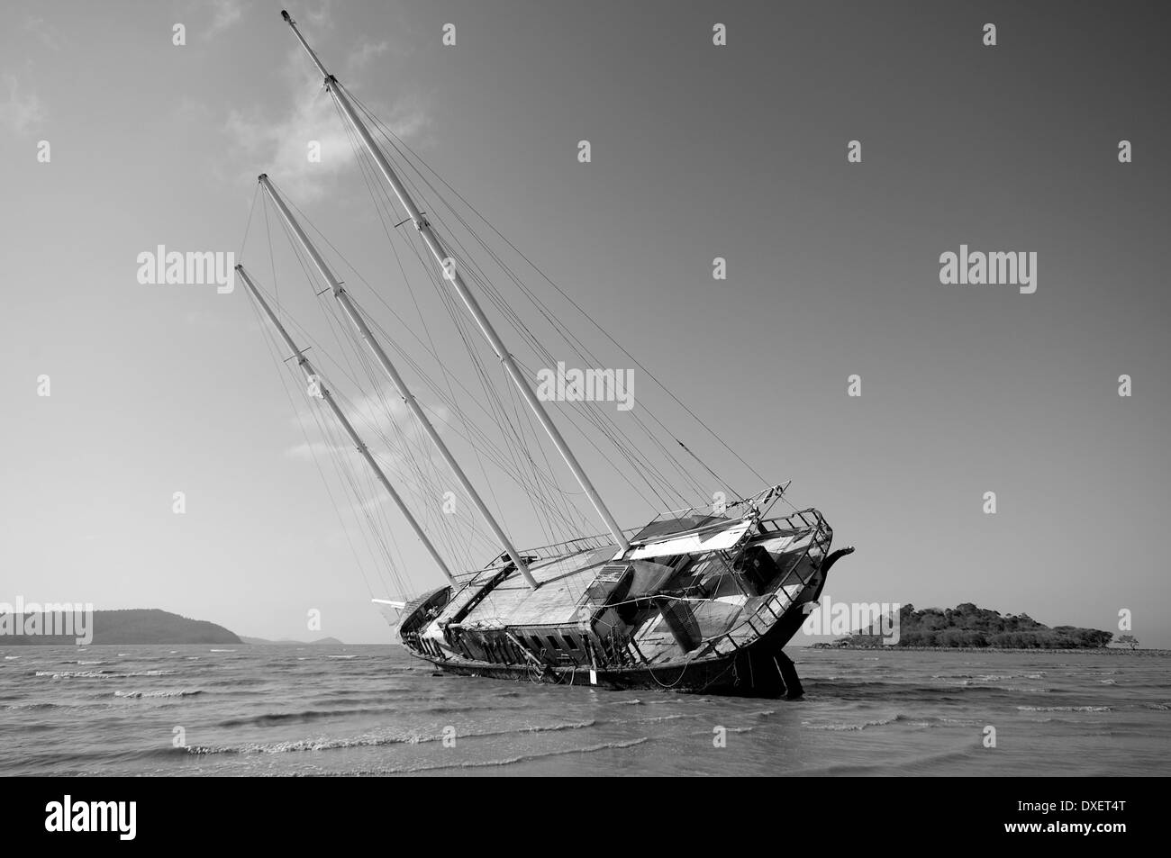 Sailing boat Black and White Stock Photos & Images - Alamy