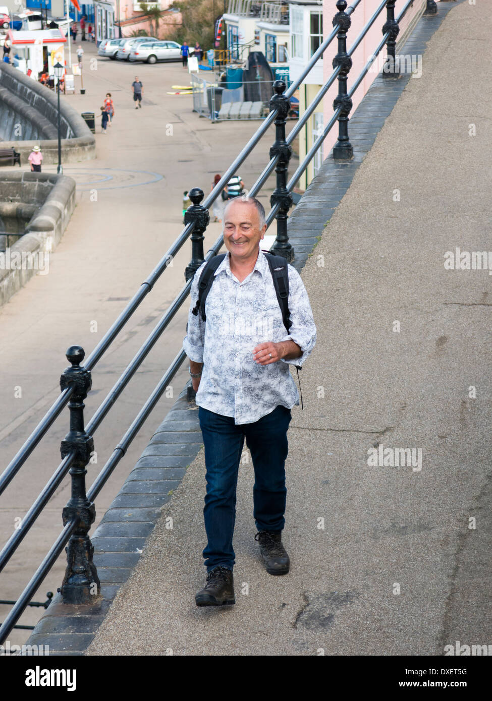 Tony robinson english actor comedian hi-res stock photography and