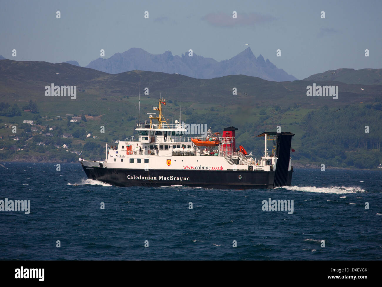 M.V.Loch Nevis with the cuillins, Skye Stock Photo