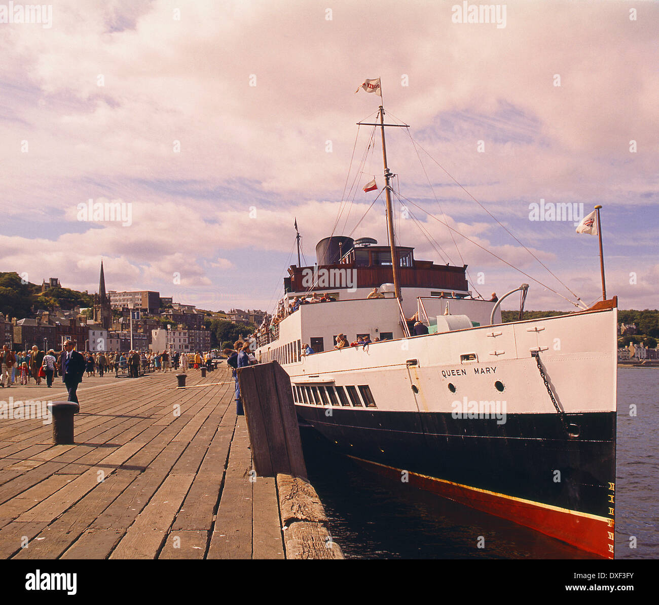 The Old Queen Mary II berthed at Rothesay pier in 1977 Stock Photo