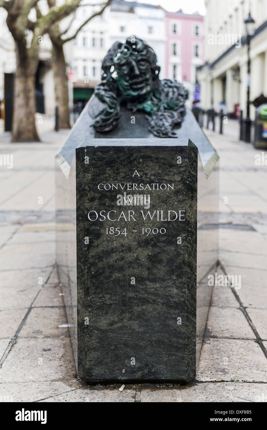 oscar-wilde-statue-london