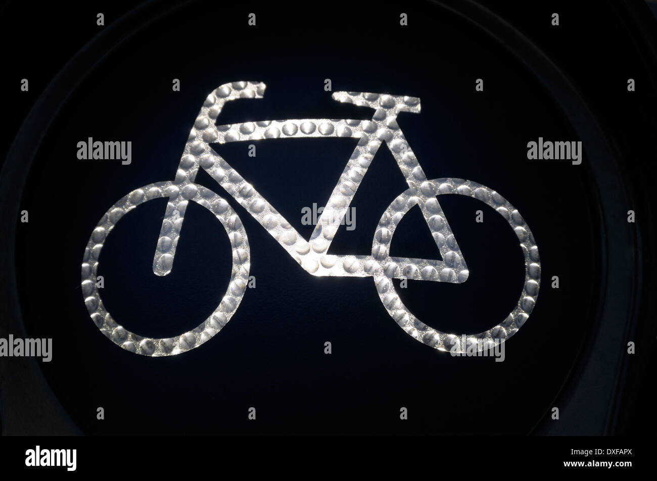 Bicycle traffic light hires stock photography and images Alamy