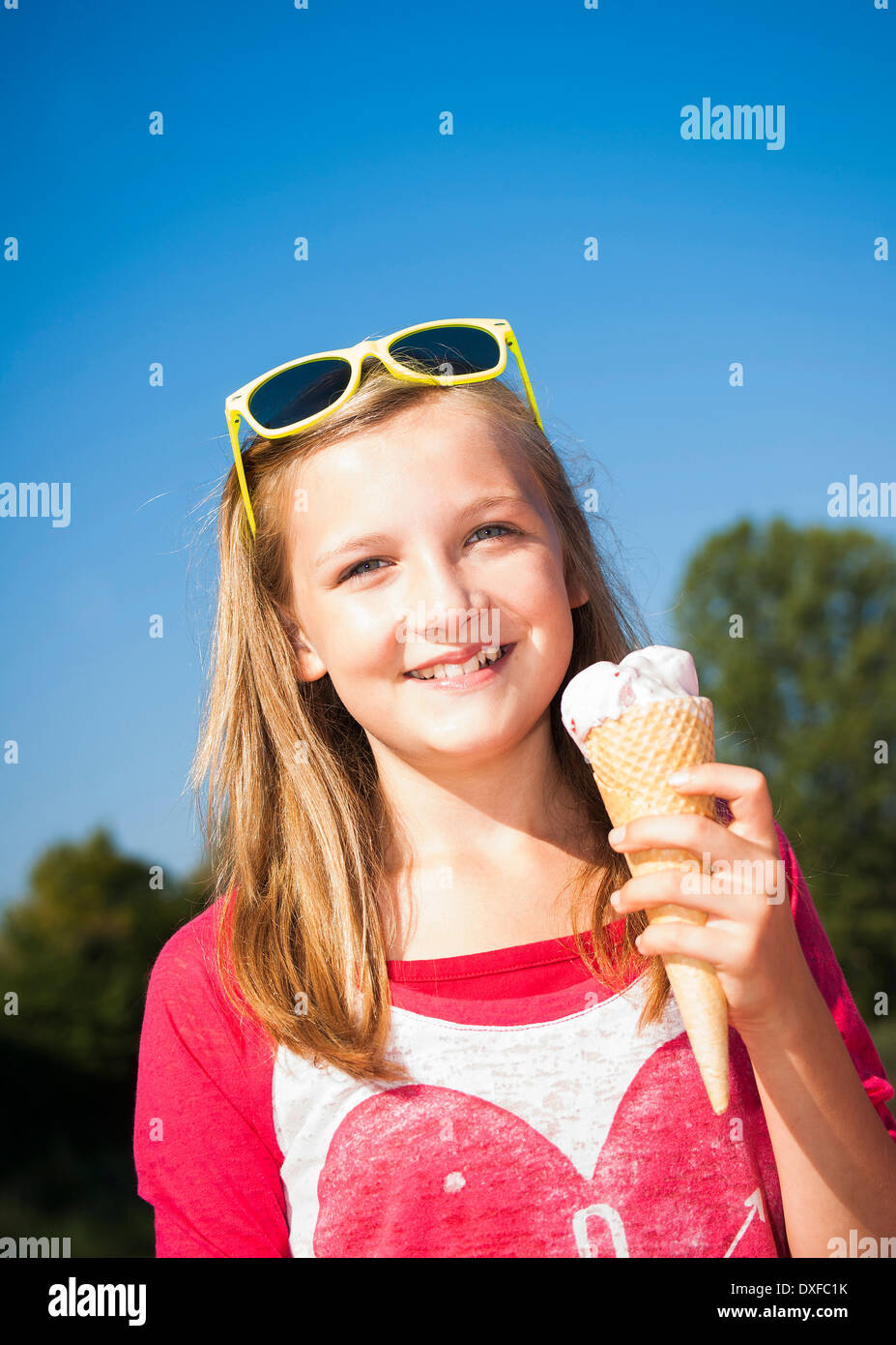Girl with Ice Cream Cone, Lampertheim, Hesse, Germany Stock Photo Alamy