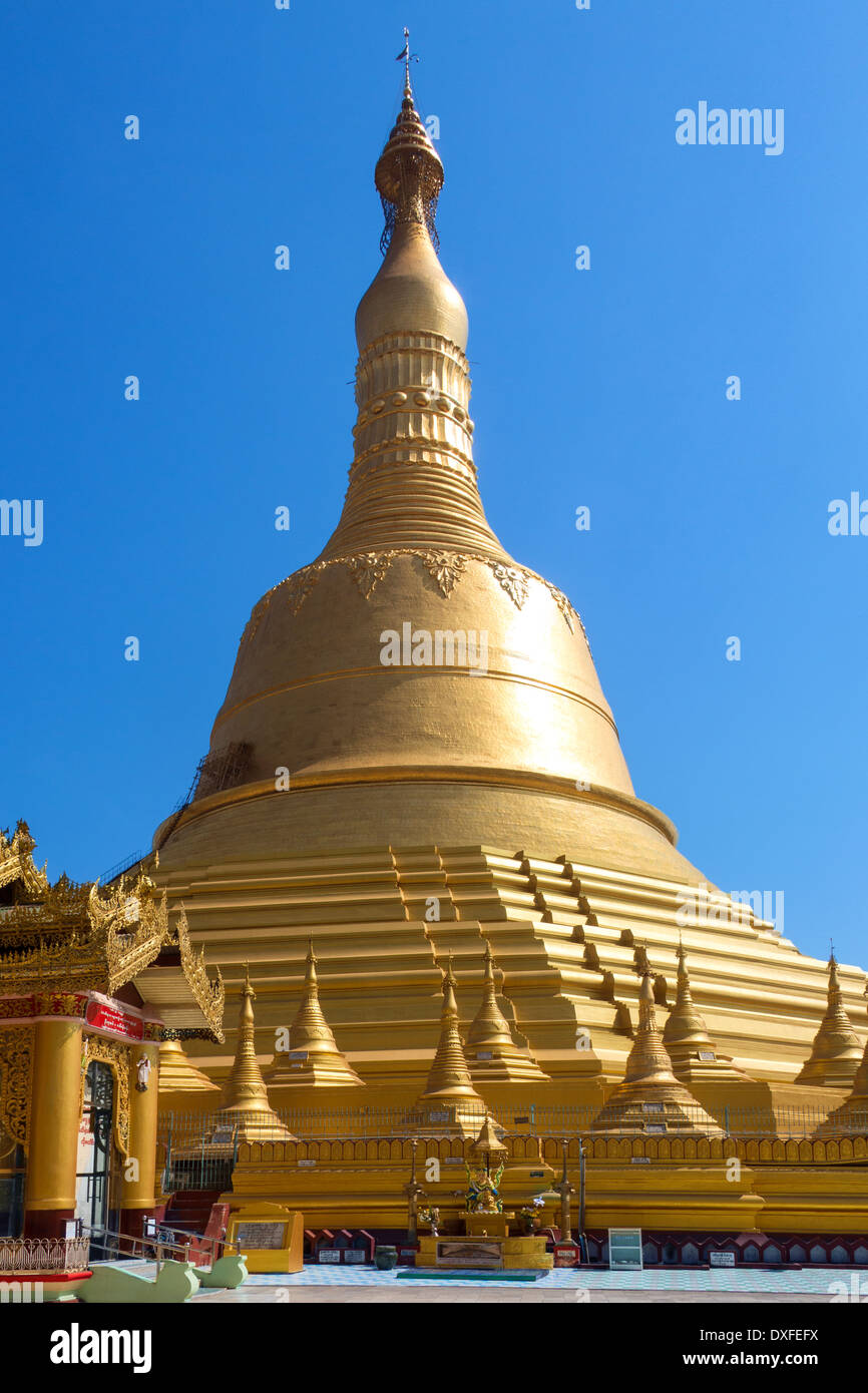 The 'Mon' pagoda of Shwemawdaw Paya is a stupa located in Bago, Myanmar (Burma) Stock Photo