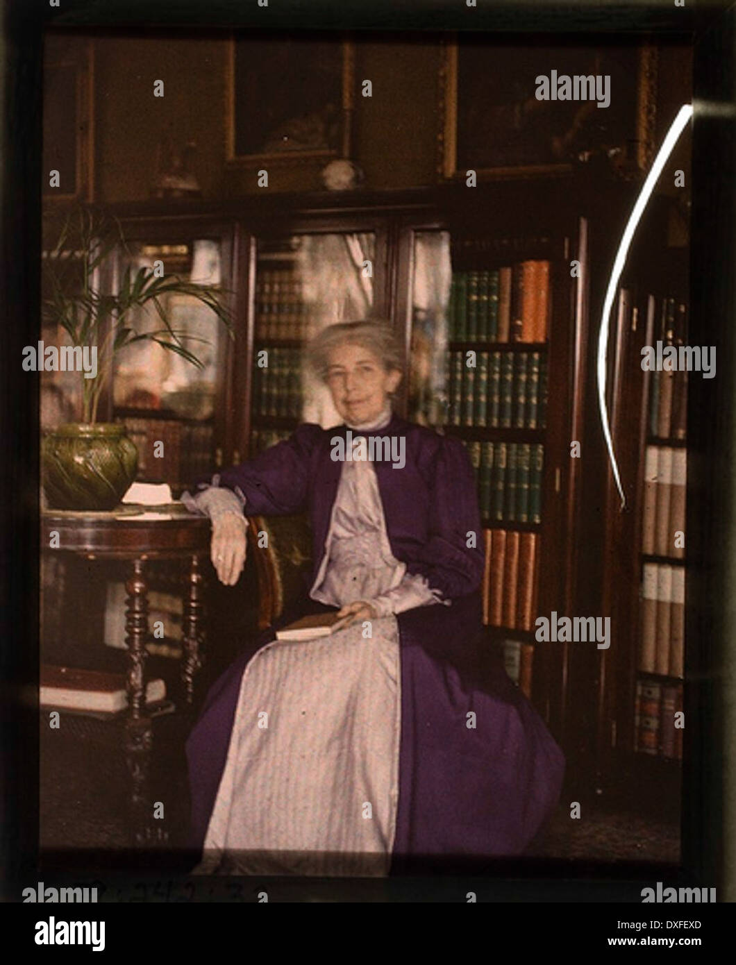 20th century library hi-res stock photography and images - Alamy