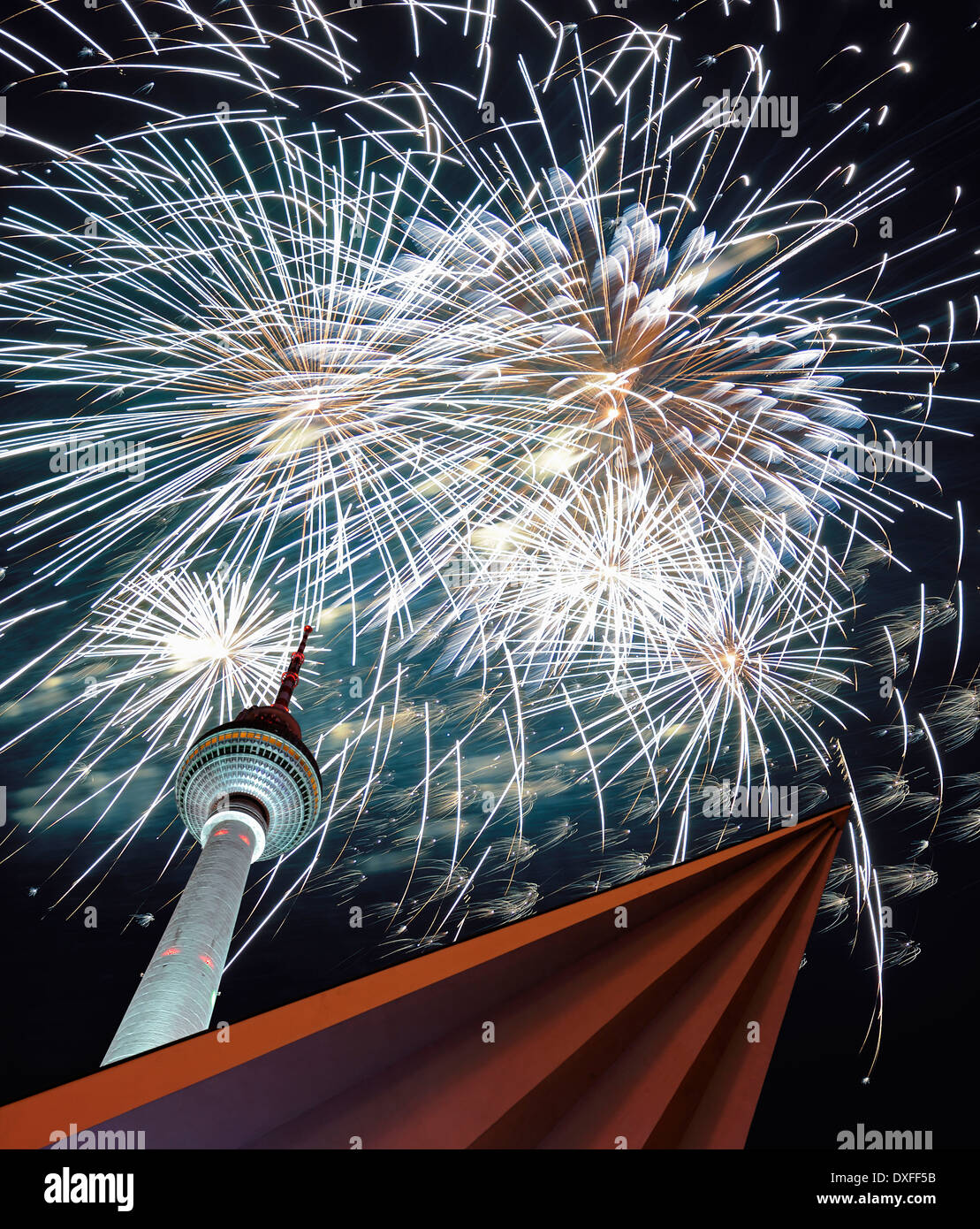 Fernsehturm Berlin, television tower, New Year's Eve fireworks