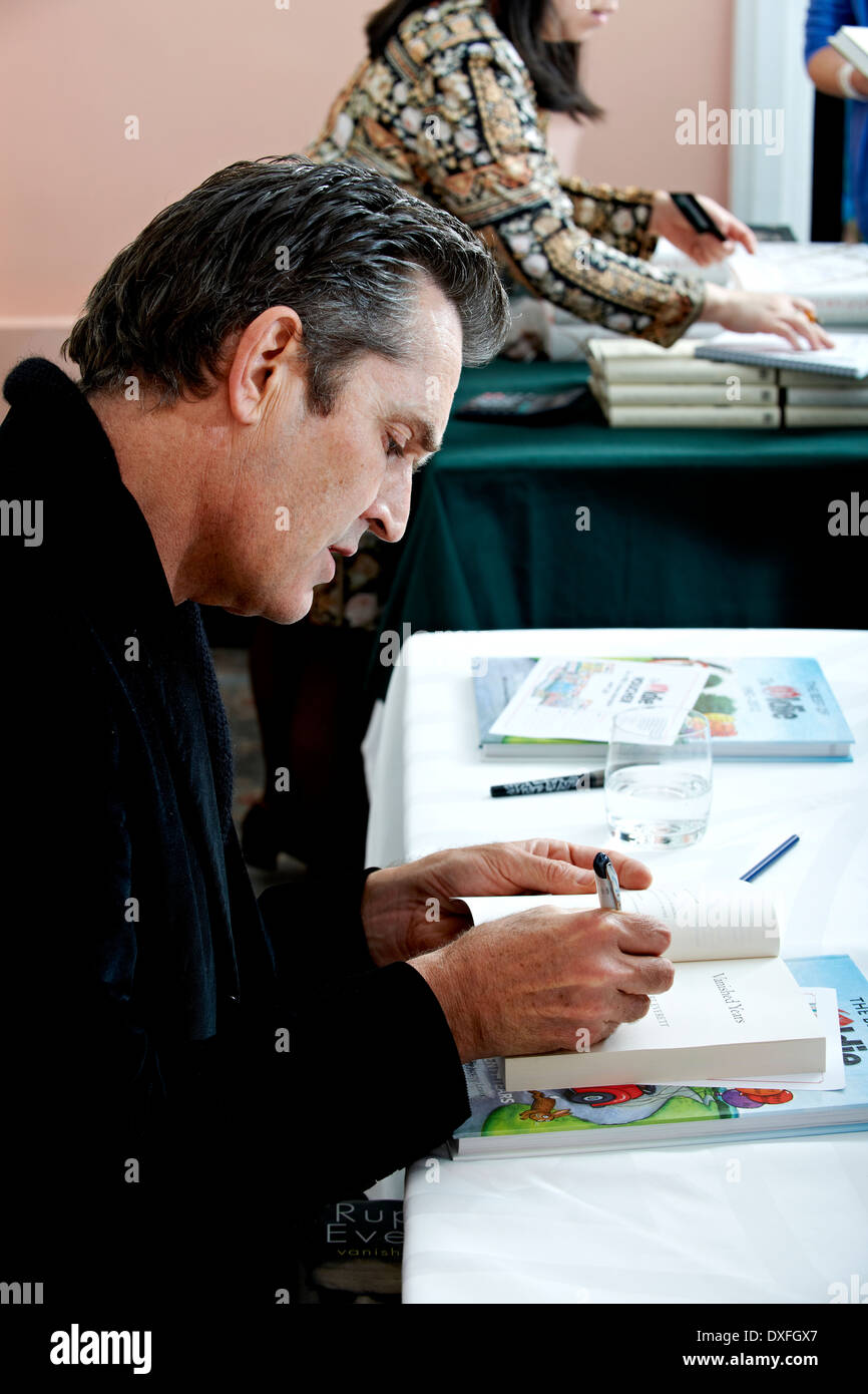 Ernest everett hires stock photography and images Alamy