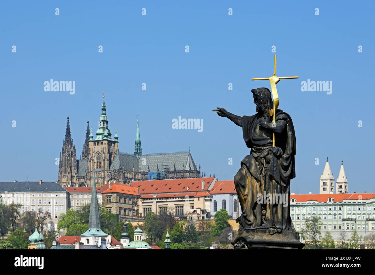 View from Charles Bridge to St Vitus Cathedral, Prague, Bohemia, Czech Republic, Czech Republic Stock Photo