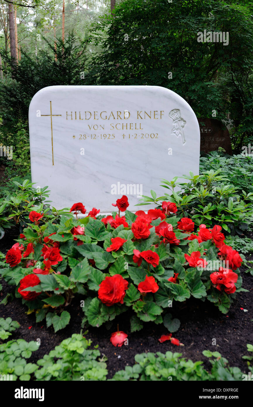 Memorial grave of Hildegard Knef, Waldfriedhof Zehlendorf cemetery, Berlin, Germany Stock Photo