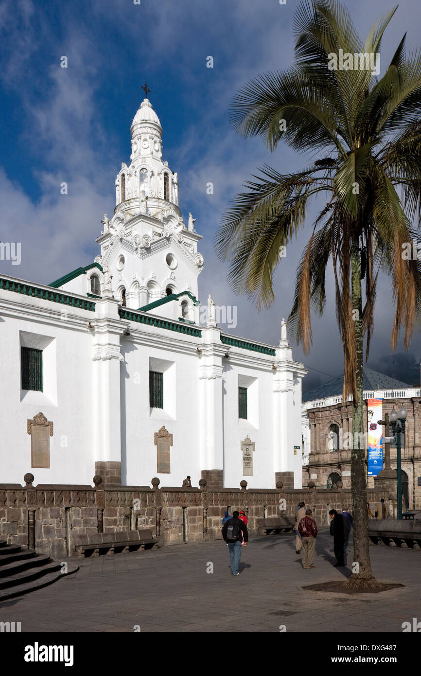El Sagrario Chapel in the Plaza de la Independencia in Quito, Ecuador. Stock Photo