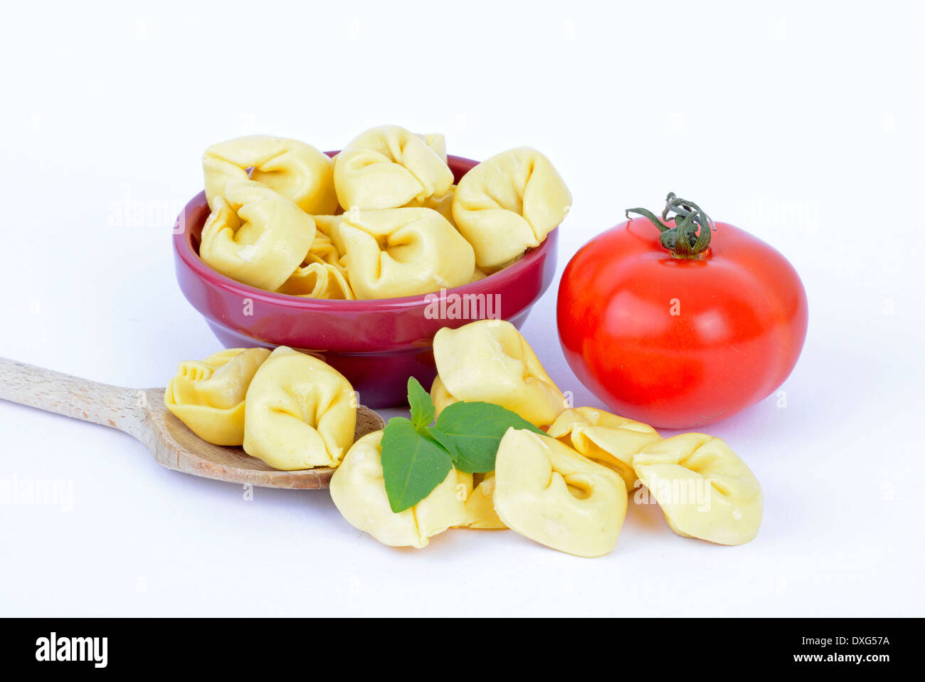 Tortellini noodles / pasta, tomato Stock Photo Alamy