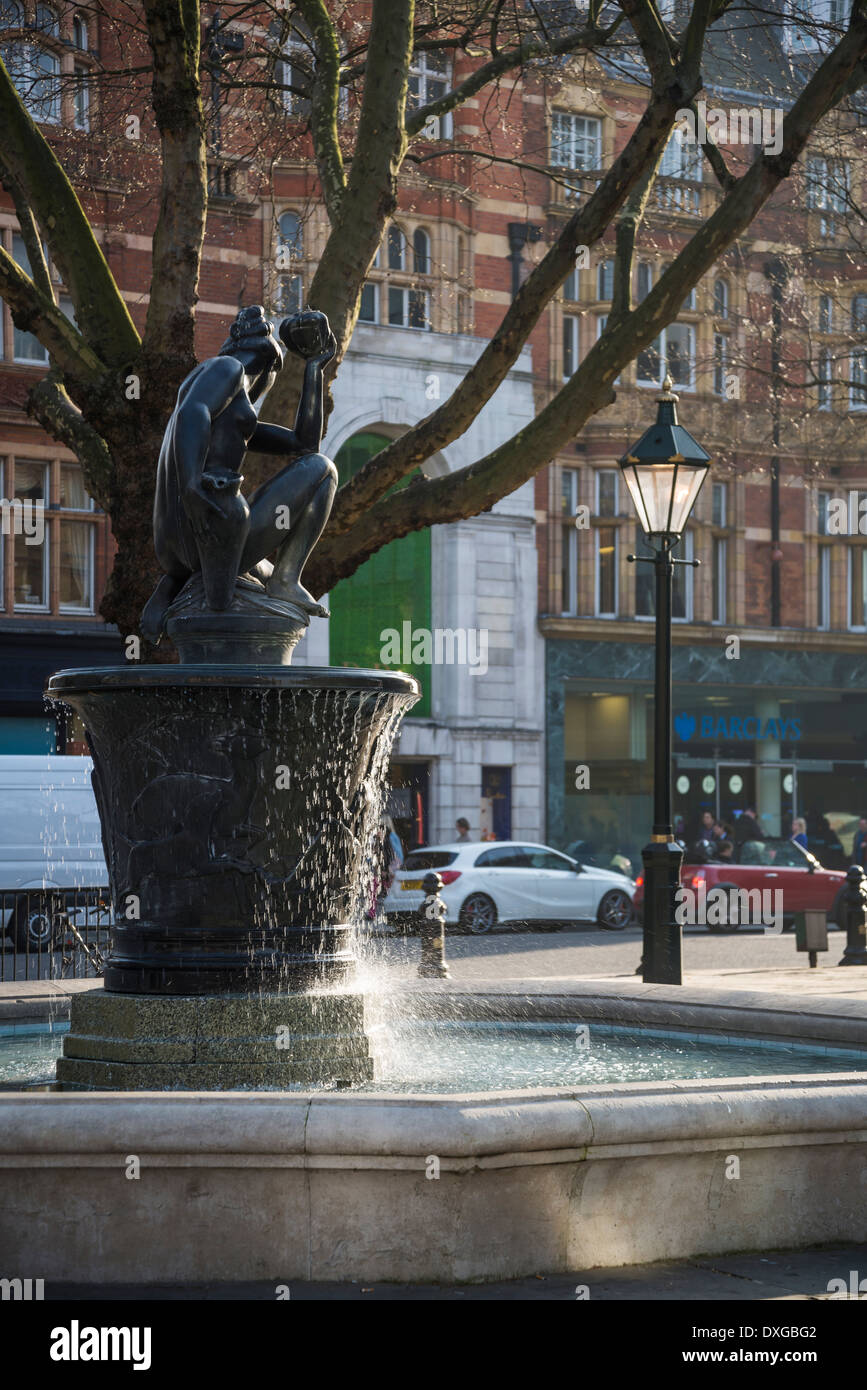 Venus Fountain by sculptor Gilbert Ledward 1953, Sloane Square, London