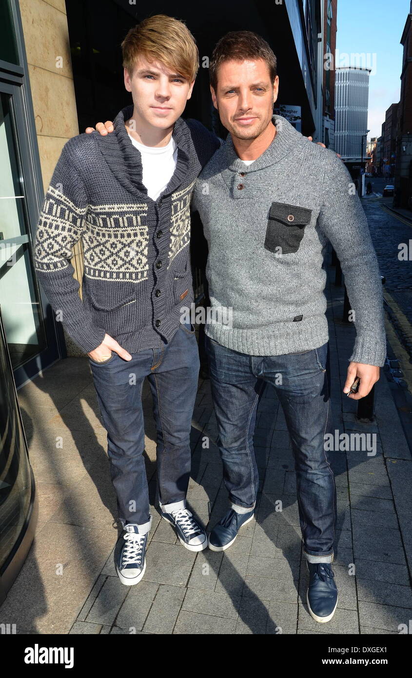 Engager tragt flydende Keith Duffy and his son Jordan 'Jay' Duffy took a chance and parked on  double-yellow-lines outside Today FM studios as they arrived late to appear  on The Ray Darcy Show Featuring: Keith