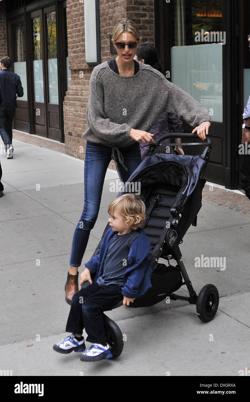 Karolina Kurkova Baby