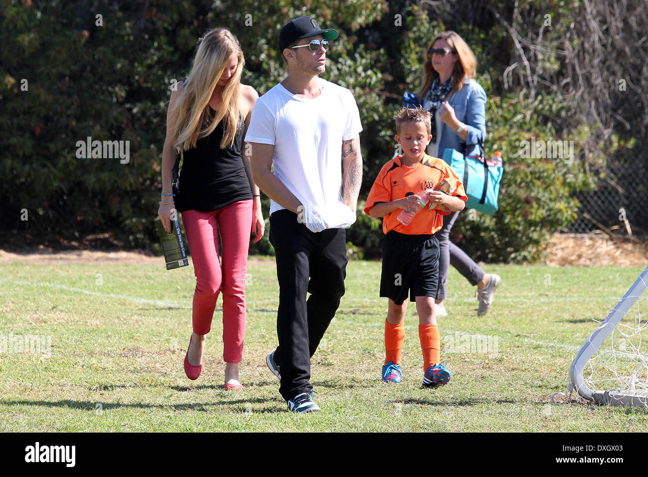 Paulina Slagter, Ryan Phillippe and Deacon Phillippe Ryan Phillippe at a park in Brentwood with his girlfriend to watch his son's soccer game Los Angeles, California - 03.11.12 Featuring: Paulina Slagter,Ryan Phillippe and Deacon Phillippe When: 03 Nov 2012 Stock Photo