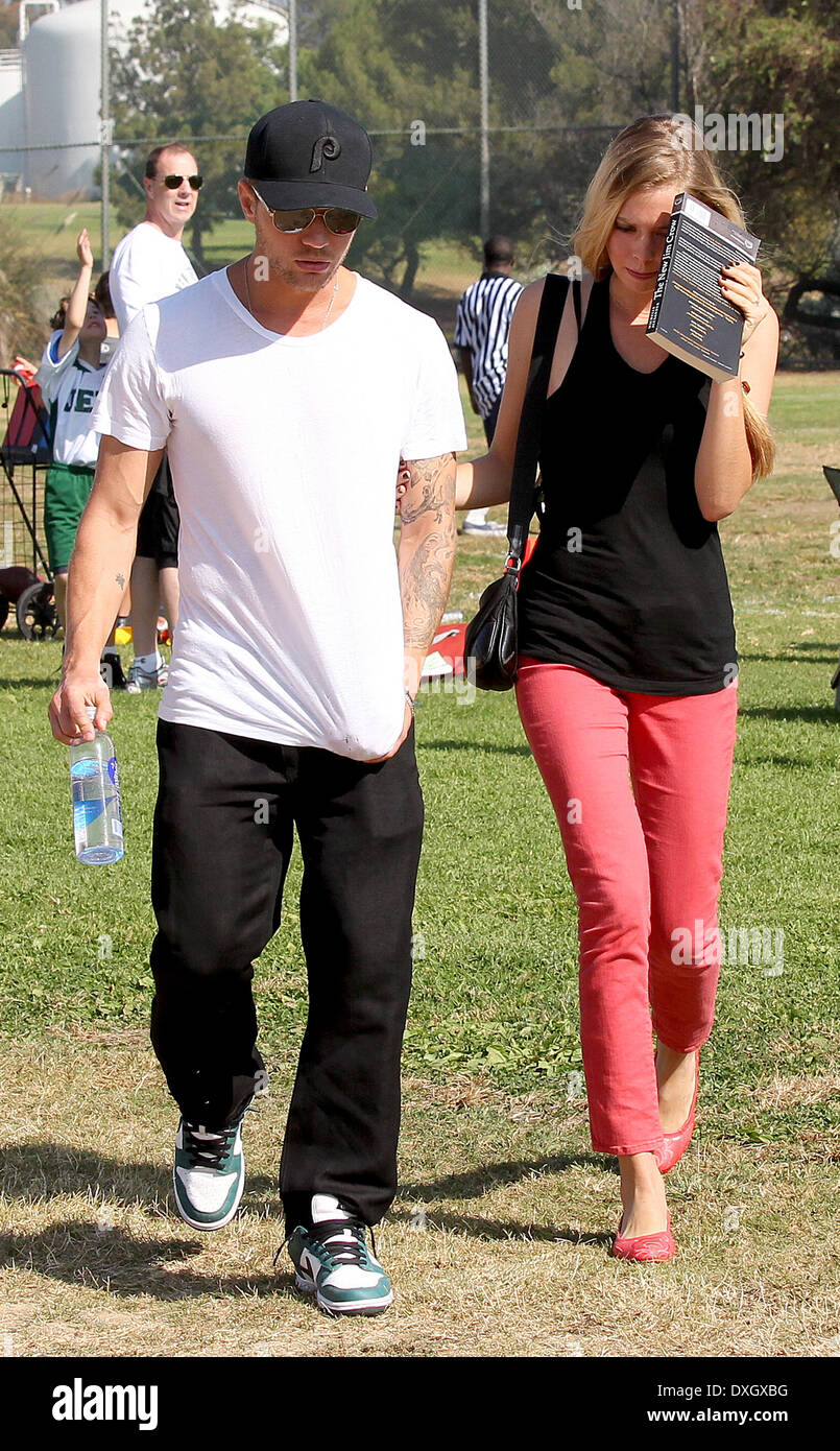 Ryan Phillippe and Paulina Slagter Ryan Phillippe at a park in Brentwood with his girlfriend to watch his son's soccer game Los Angeles, California - 03.11.12 Featuring: Ryan Phillippe and Paulina Slagter Where: United States When: 03 Nov 2012 Stock Photo