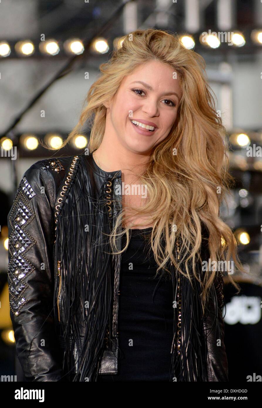 New York, NY, USA. 26th Mar, 2014. Shakira on stage for NBC Today Show