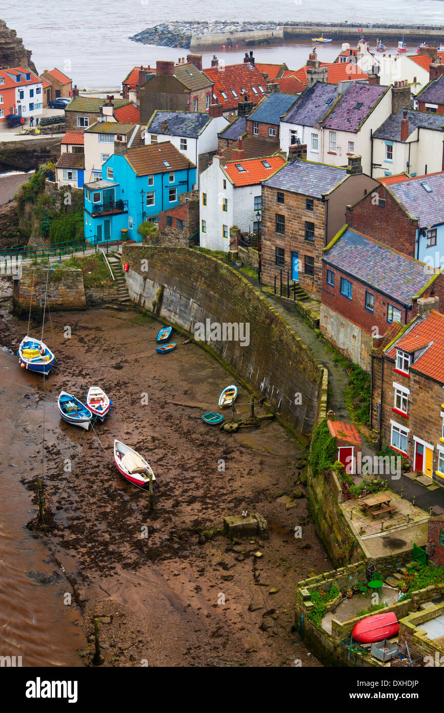 Overview of Staithes, North Yorkshire, England Stock Photo