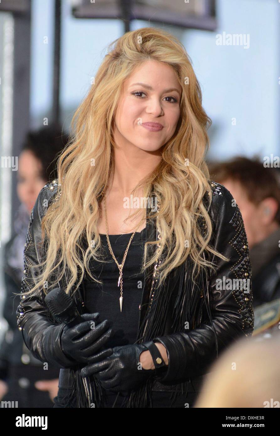New York, NY, USA. 26th Mar, 2014. Shakira on stage for NBC Today Show